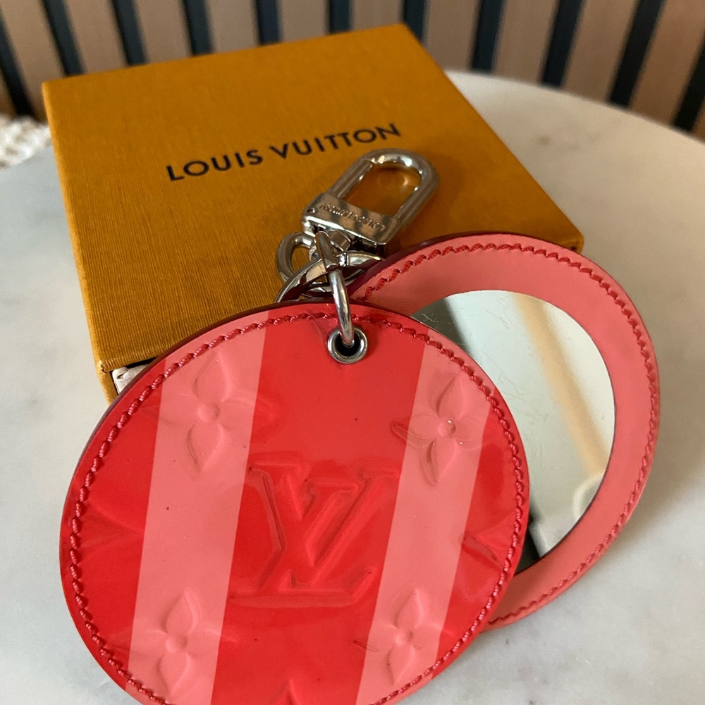 Louis Vuitton Pink Vernis mirrored keychain fob with box